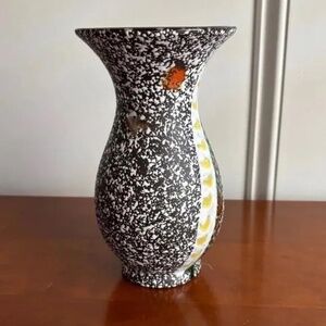 Rare vintage hand-made German Fat Lava Art Vase 8"